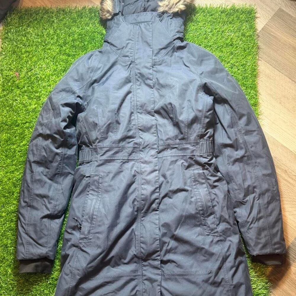 The-north-face Women's Navy and Black Coat